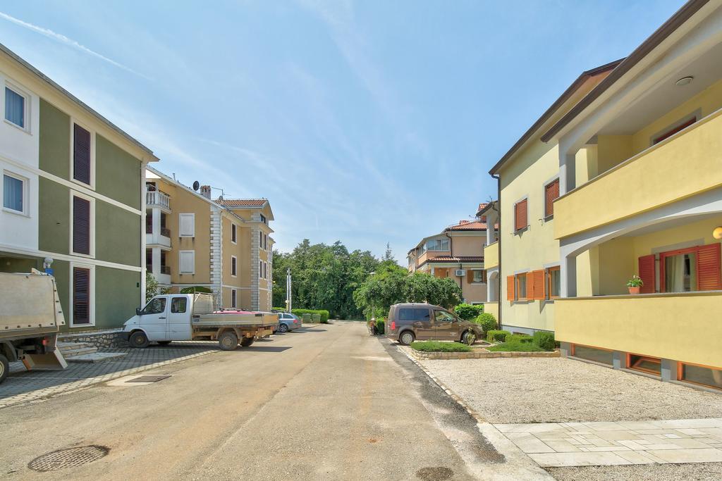 Apartments Vera Umago Exterior foto